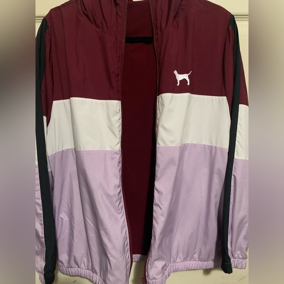 PINK Victoria's Secret Women Burgundy and Lavender Raincoat, XS/S NWOT. - Picture 7 of 12